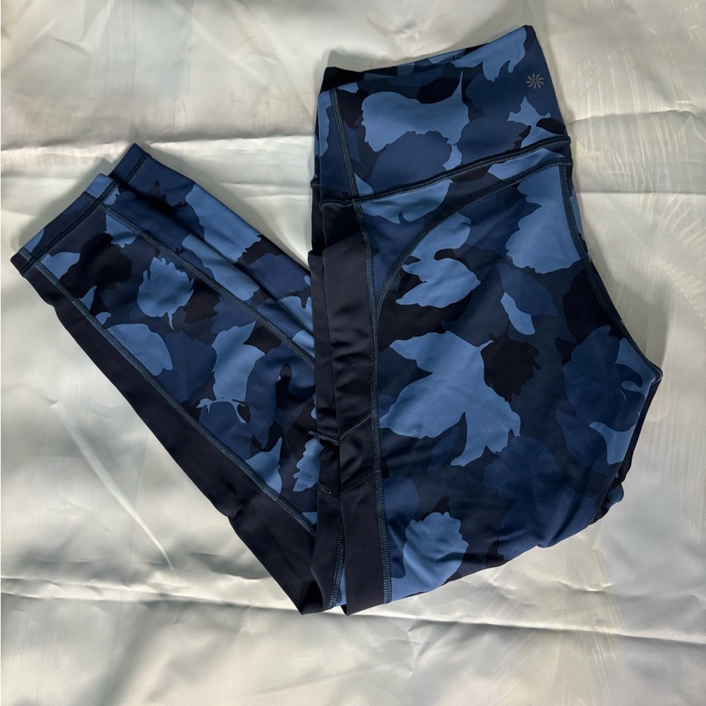 Title: Athleta "All In Camo" 7/8 Tights - Blue Multi - Size Large